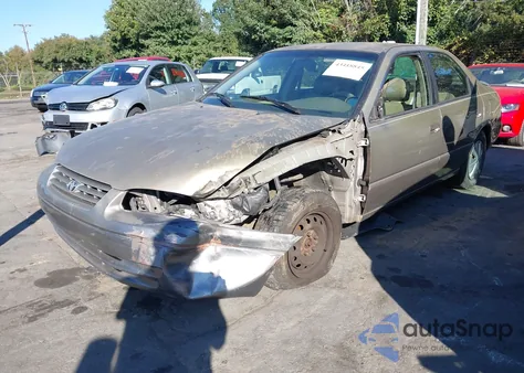 1999 Toyota Camry Le from USA, damaged, VIN JT2BG22KXX0294671